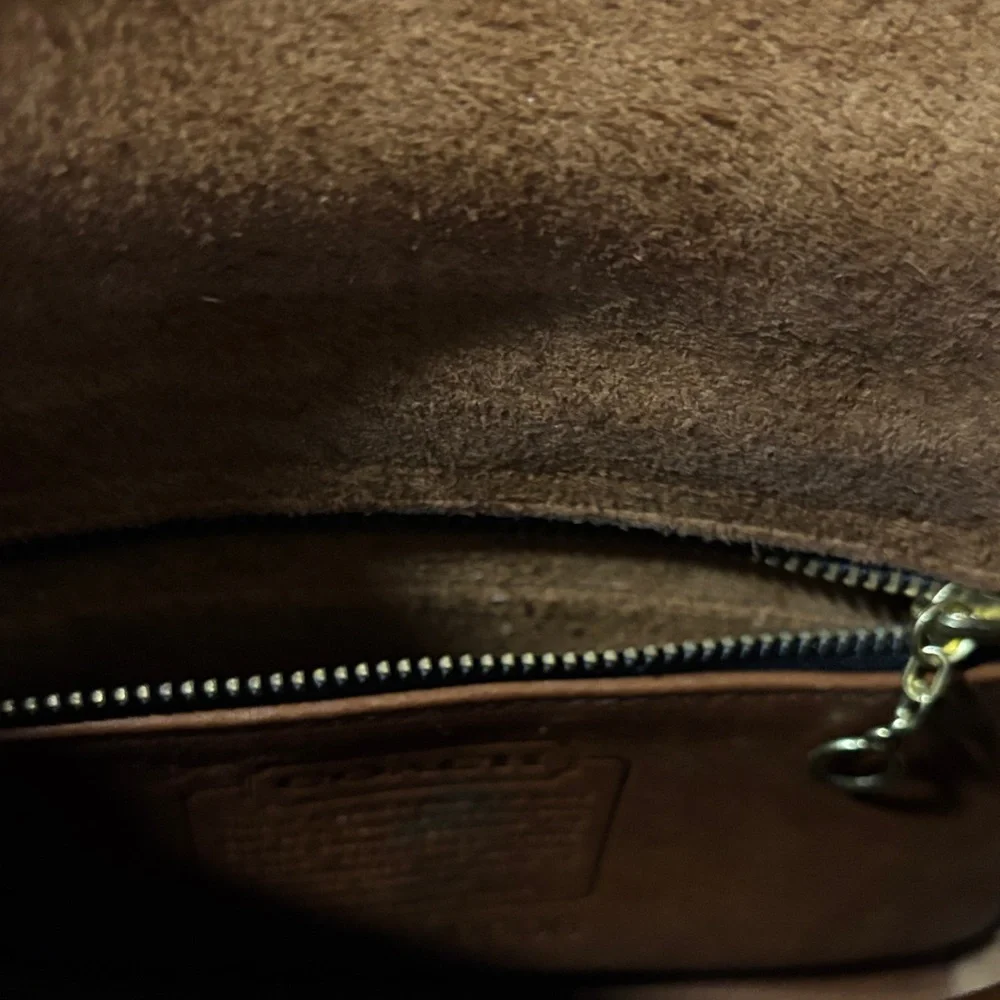 Coach Vintage Devon Brown Leather Shoulder Bag - Picture 9 of 10